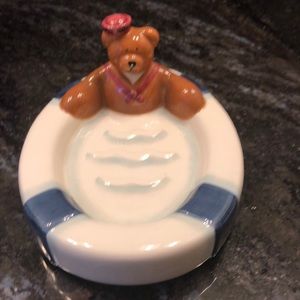 Teresa Kogut Porcelain bear soap dish. Bear theme.